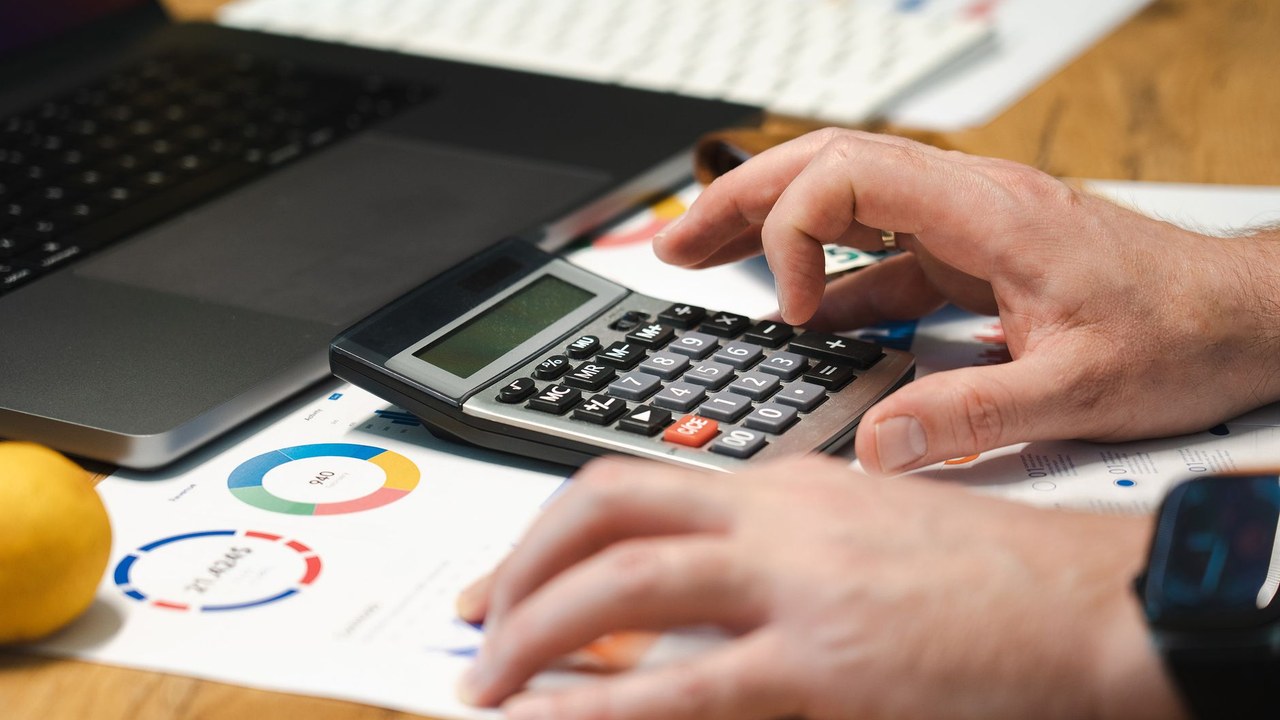 Choosing The Right Accounting Software For Freelancers — Tech Level Business