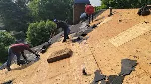 How Roofing Contractors Handle Roof Tear-Offs