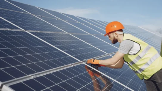 Understanding the Long-Term Benefits of Installing Solar Panels