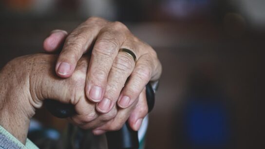 How to Take Care of Your Loved Ones with Dementia